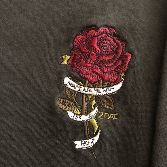 2Pac Crewneck - Picture 2 of 3